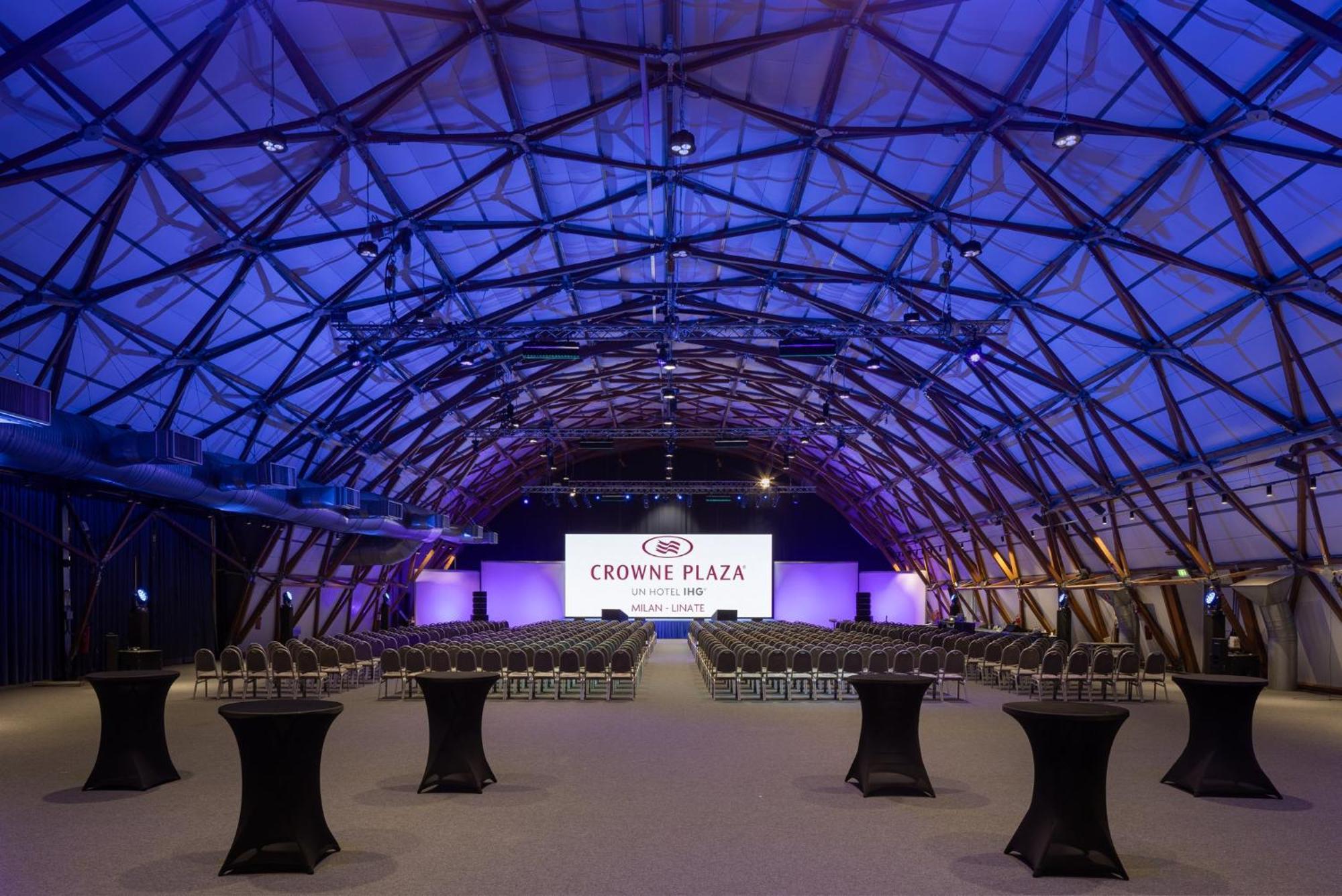 Crowne Plaza Milan Linate By Ihg Hotell San Donato Milanese Exteriör bild